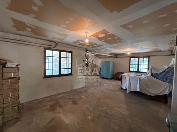 Maison Carpentras 7 pièces - 5 chambres - 214m² - Garages - Jardin