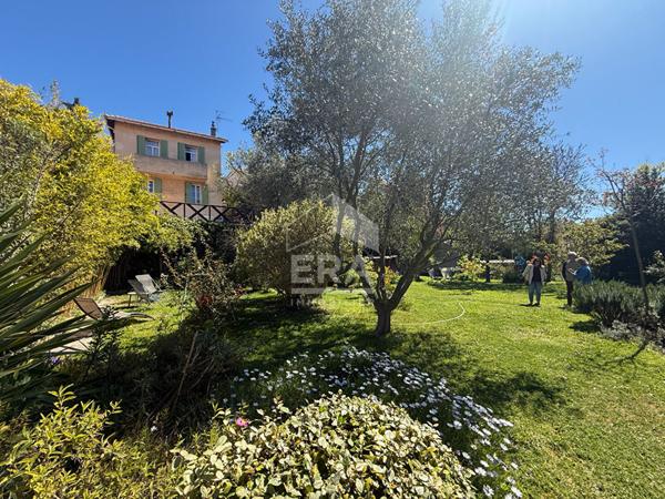 Les Pennes Mirabeau - Maison de 78 m2  + studio de 20m2sur 931m2