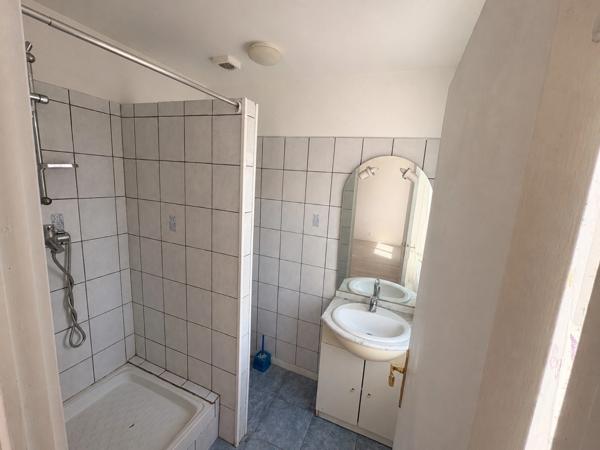 🏡 Maison de ville à rénover – Proximité du Pollet et de la mer à Dieppe