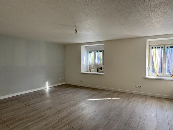 Rothau centre - Appartement en duplex 3 chambres avec terrasse et jardin