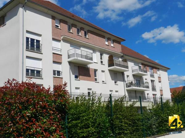 EXCLUSIF  STUDIO BALCON PARKING