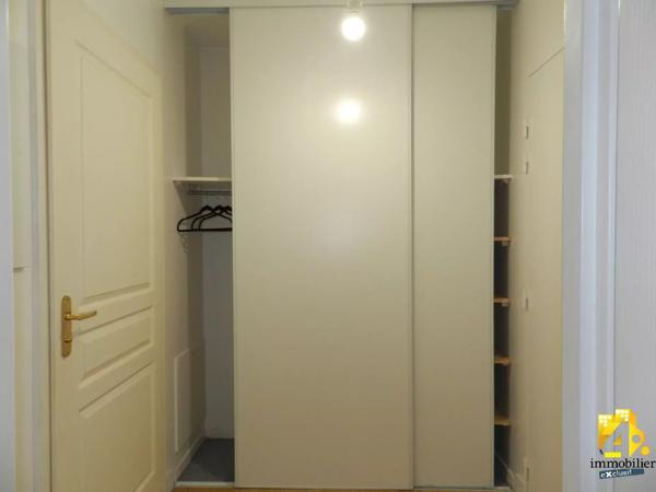 EXCLUSIF  STUDIO BALCON PARKING
