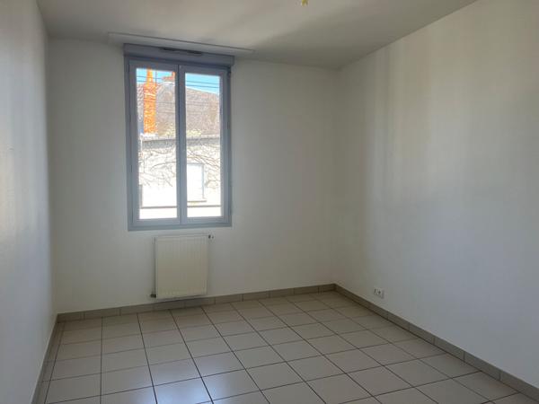 APPARTEMENT DE TYPE 4 - QUARTIER CHATEAUNEUF