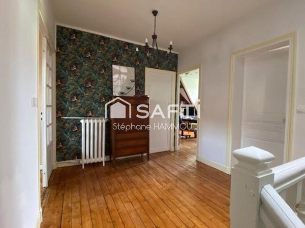 Maison de caractère, 244m², 9 pièces - Vue Marne