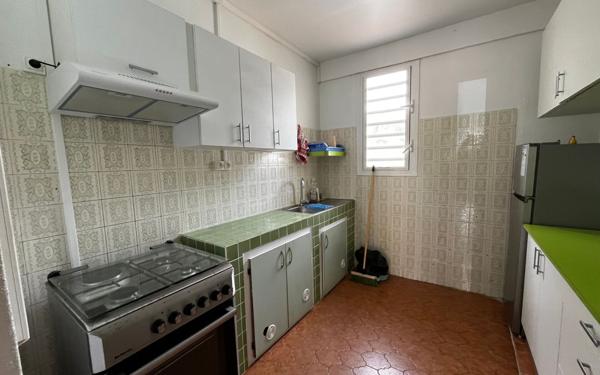 Maison à vendre    6 pièces •  Remire-Montjoly