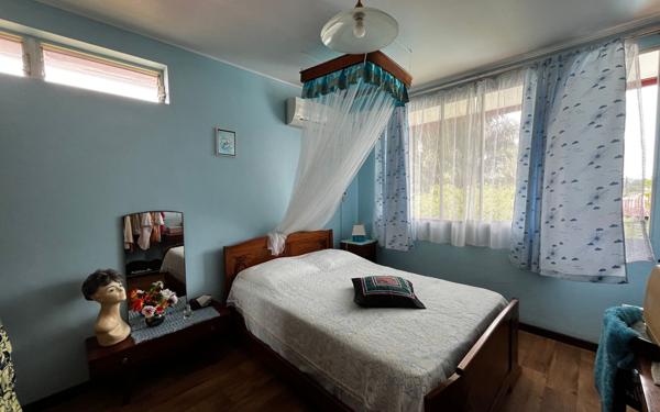 Maison à vendre    6 pièces •  Remire-Montjoly