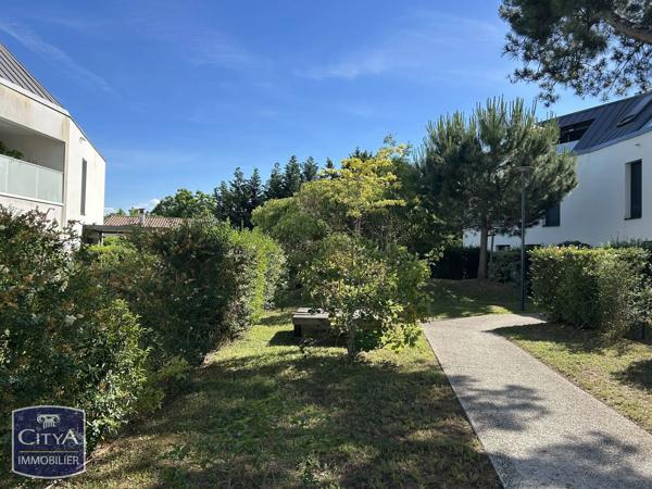 Appartement à vendre 2 pièces 44.46m² Villenave-d'Ornon (33140)