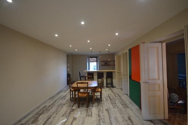 Maison à AIGUEFONDE, 81200 - 11 pièces 253m²