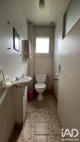 Maison à vendre 5 pièces 151,85 m² Saint-Hilaire-Bonneval