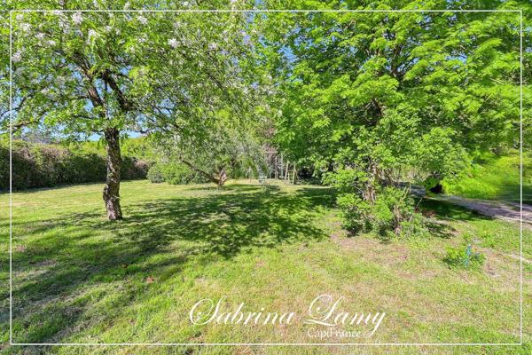 Maison à vendre 6 pièces MONTMORT LUCY (51) - terrain 8370m² - Confort plain-pied
