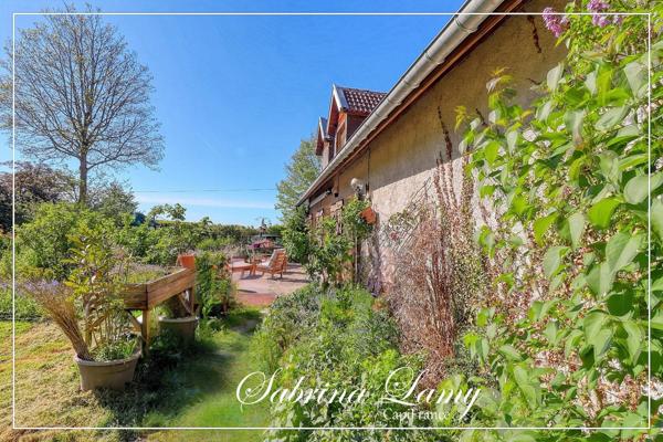 Maison à vendre 6 pièces MONTMORT LUCY (51) - terrain 8370m² - Confort plain-pied