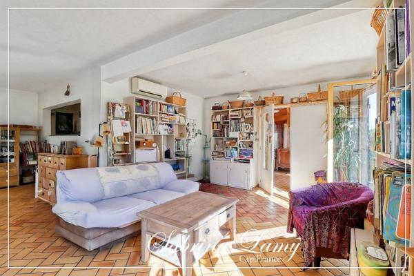 Maison à vendre 6 pièces MONTMORT LUCY (51) - terrain 8370m² - Confort plain-pied