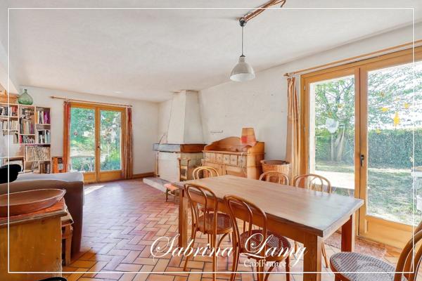 Maison à vendre 6 pièces MONTMORT LUCY (51) - terrain 8370m² - Confort plain-pied
