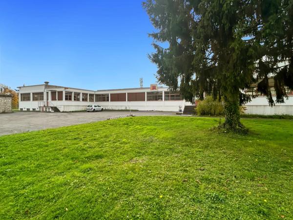 Vente Local commercial 2854 m2 à Thomery
