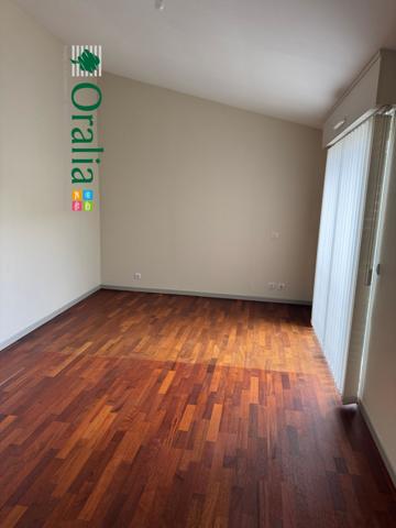 Local commercial · Location Bordeaux (33000) 170m²
