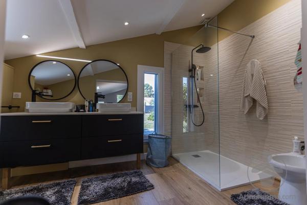 Vente Propriété 9 pièces 210 m2 à Sanguinet