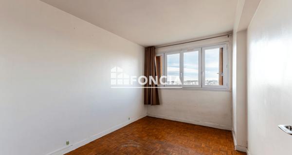 À vendre Appartement 4 pièces 77 m² - Neuilly-sur-marne 93330