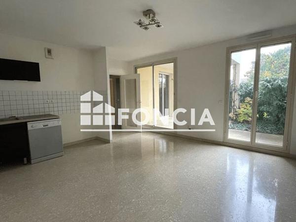 Location Appartement 2 pièces 43.27 m² - 84 D RUE D'YPRES Lyon 69004