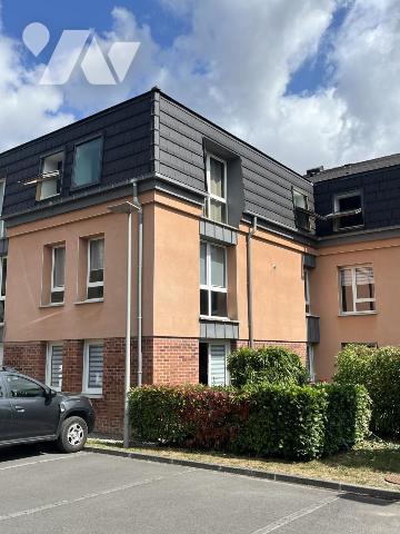 SECLIN, Joli F3 dans résidence résidence récente, parking privatif. 