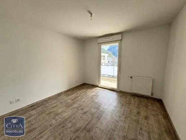 Appartement à louer 3 pièces 57.89m² Cluses (74300)