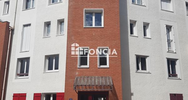 Location Appartement 3 pièces 65 m² - Voisins-le-bretonneux 78960