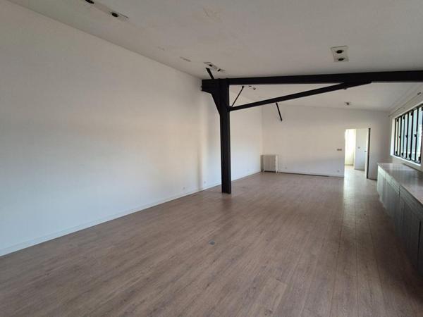 19360 MALEMORT - Local d'activité Malemort 2100 m²