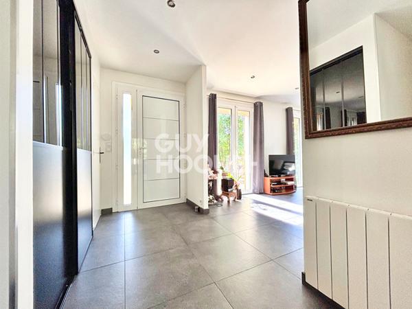 Maison Bondoufle 7 pièce(s) 150 m2 avec sous sol total