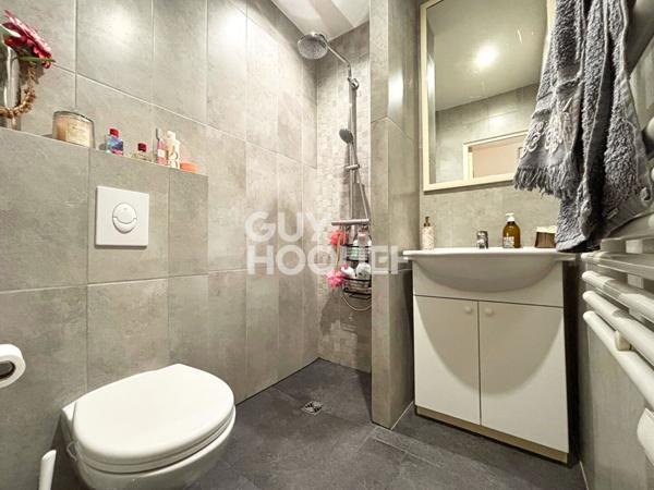 Maison Bondoufle 7 pièce(s) 150 m2 avec sous sol total