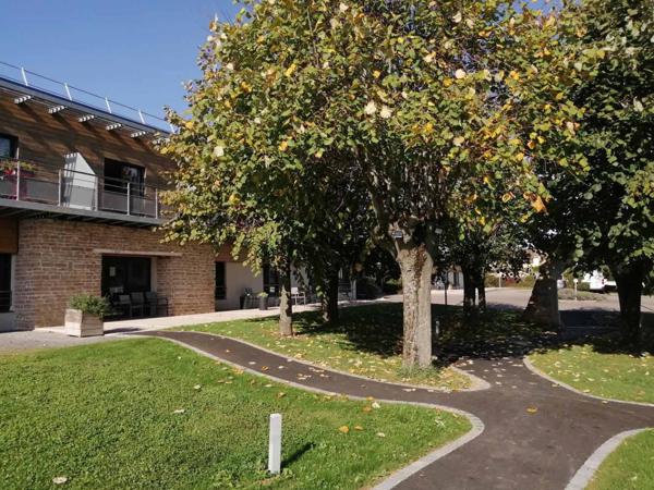 INVESTISSEMENT LOCATIF  Macon  Résidence Seniors Residence Camille Claudel - 8,08% de rentabilité