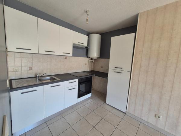 EMPLACEMENT N°1 • T2 Lumineux avec Terrasse de 12 m² – Idéal Premier Achat & Investissement !