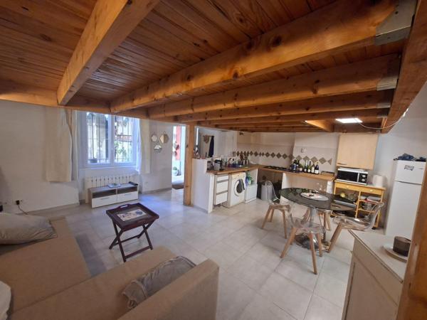 Un appartement 78m2 2 chambres 1 cave