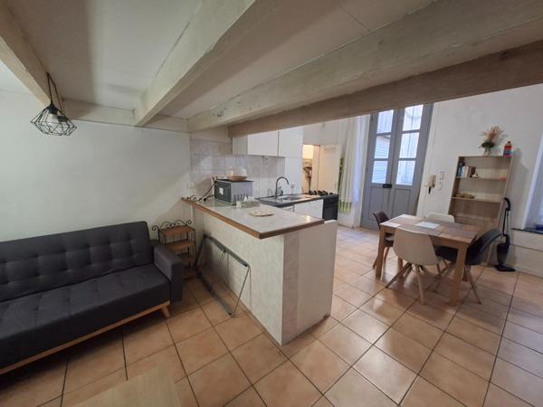 Un appartement 78m2 2 chambres 1 cave