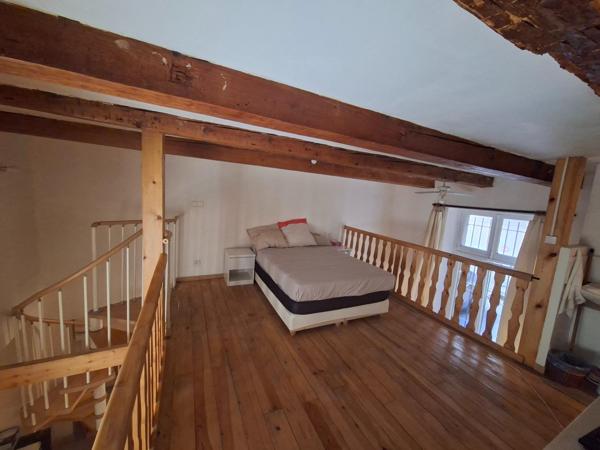 Un appartement 78m2 2 chambres 1 cave