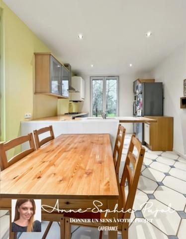 Maison de caractère rénovée - Volumes généreux, grand jardin et potentiel évolutif en coeur de Sainte-Geneviève