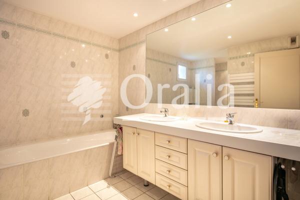 Appartement · Vente Grenoble (38100) 4 pièces · 106m²