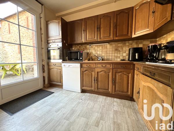 Maison à vendre 6 pièces 140 m² Montsûrs