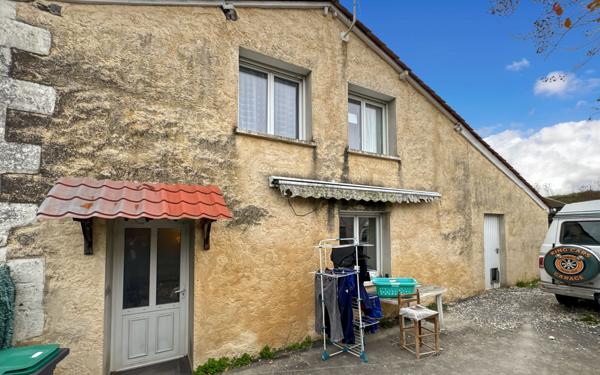 Maison à vendre    4 pièces •  Saint-Astier