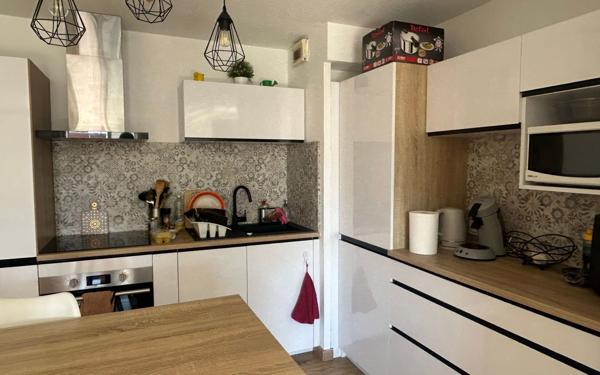 Appartement à louer    2 pièces • 49,40 m2 Nîmes