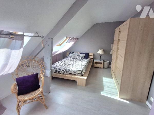 Belle maison de ville familiale à proximité des commerces de la ville de Fougères