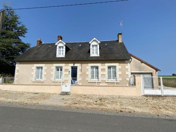 Maison à vendre à Pellevoisin dans l'Indre (36180), ref : 1049642