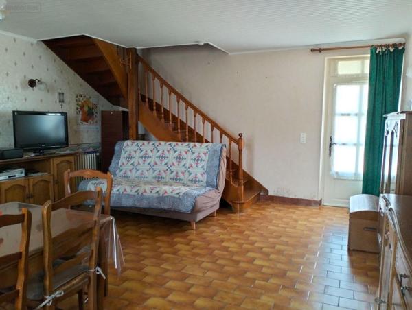 Maison à vendre à Pellevoisin dans l'Indre (36180), ref : 1049642