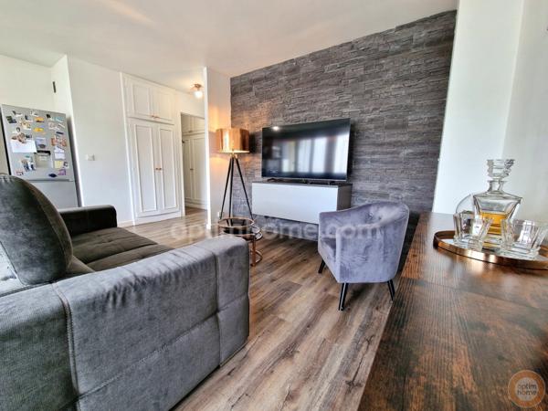 Appartement 3 pièces + balcon + cave + parking + terrain tennis