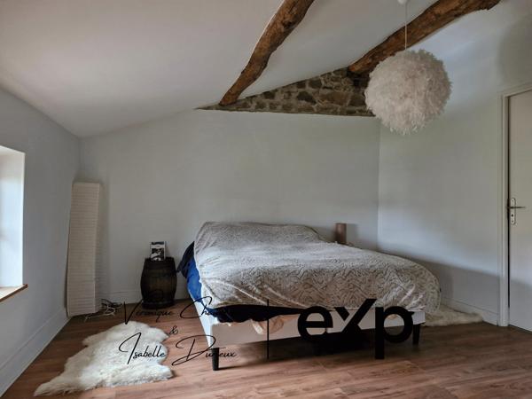 Maison familiale rénovée 5 ch. + bureaux – Soucieu-en-Jarrest, à 30 min de Lyon