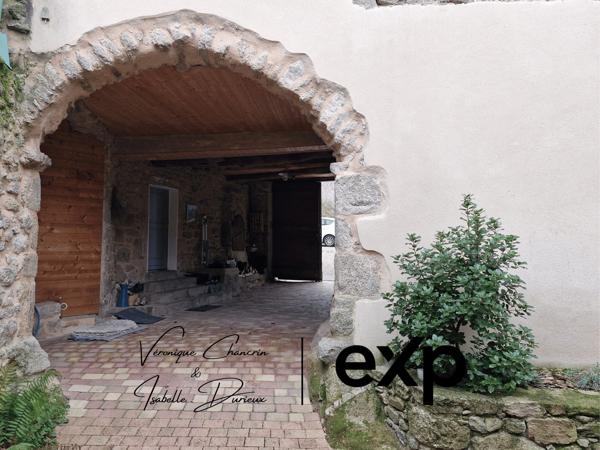 Maison familiale rénovée 5 ch. + bureaux – Soucieu-en-Jarrest, à 30 min de Lyon