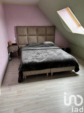 Maison à vendre 5 pièces 88 m² Sablé-sur-Sarthe