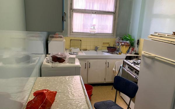 Appartement à vendre    3 pièces • 61,60 m2 Paris 15