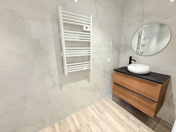 Maison Contemporaine 5 pièce(s) 102 m2 à CHANGE