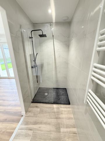 Maison Contemporaine 5 pièce(s) 102 m2 à CHANGE