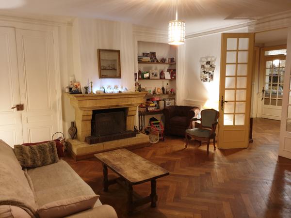 Feurs (42110) Maison bourgeoise avec caractère et élégance...