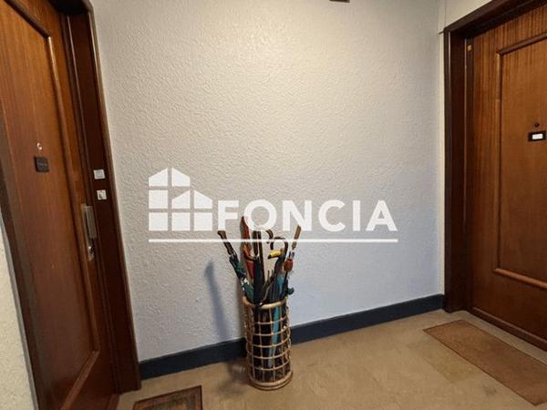 Location Appartement 4 pièces 77.3 m² - 6 CHEMIN DE CHARRIERE BLANCHE Ecully 69130